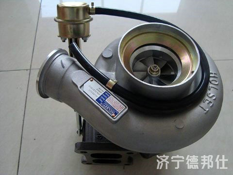 點擊查看詳細信息<br>標題：PC300-7渦輪增壓器 閱讀次數(shù)：1131